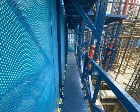 爬架的優(yōu)勢(shì)、功能及采購(gòu)注意事項(xiàng)——行業(yè)人士必讀